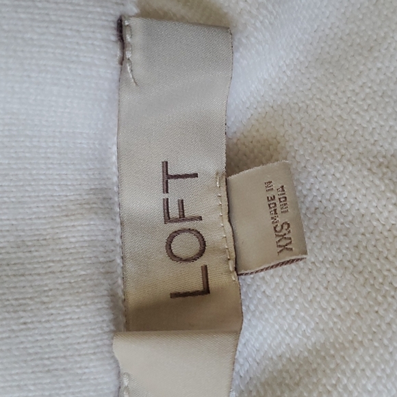 Ann Taylor Loft embroidered halter sweater - Picture 5 of 6